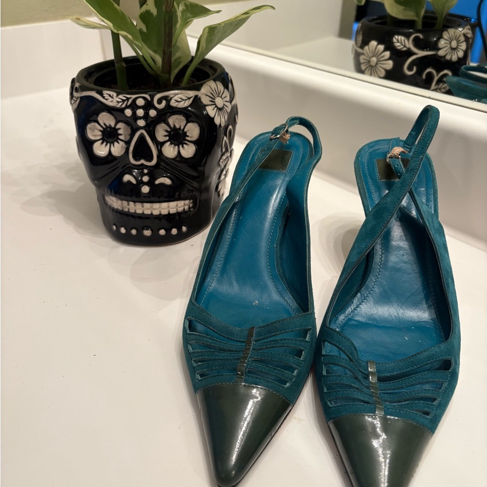 Vintage Coach teal suede patent leather heels size 9.5